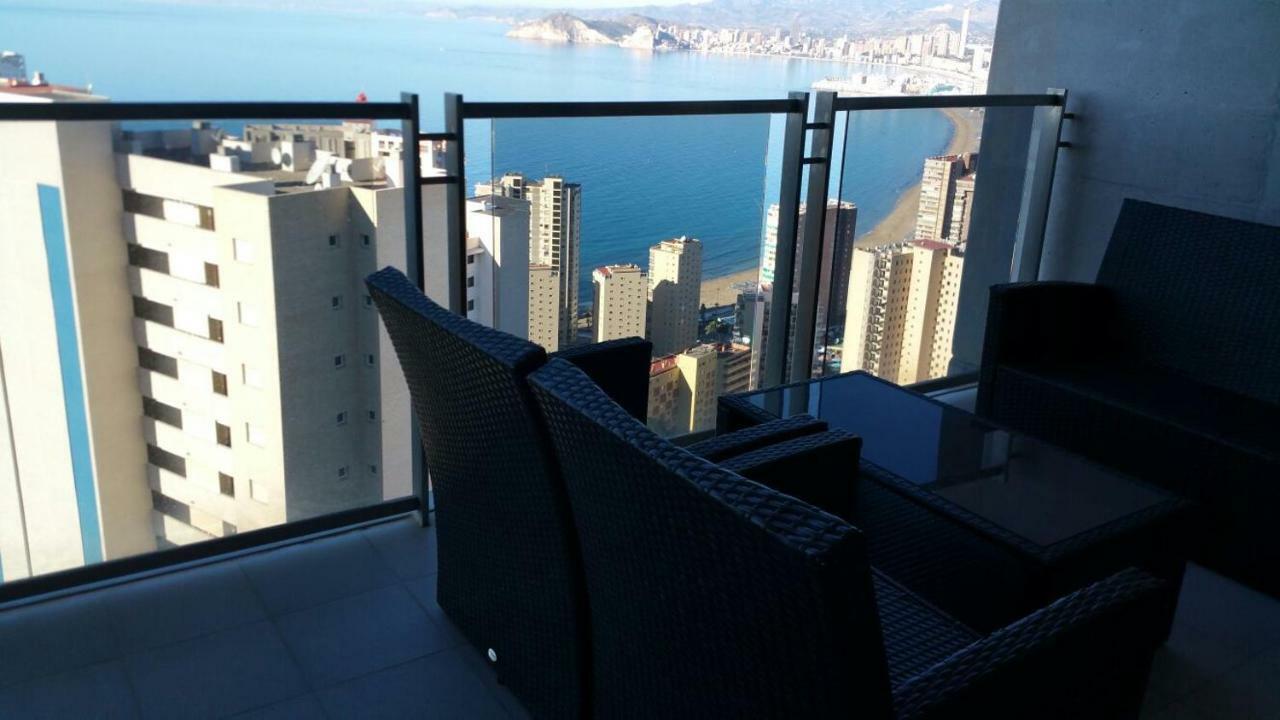 Apartameno Con Panoramicas Vistas Benidorm Buitenkant foto