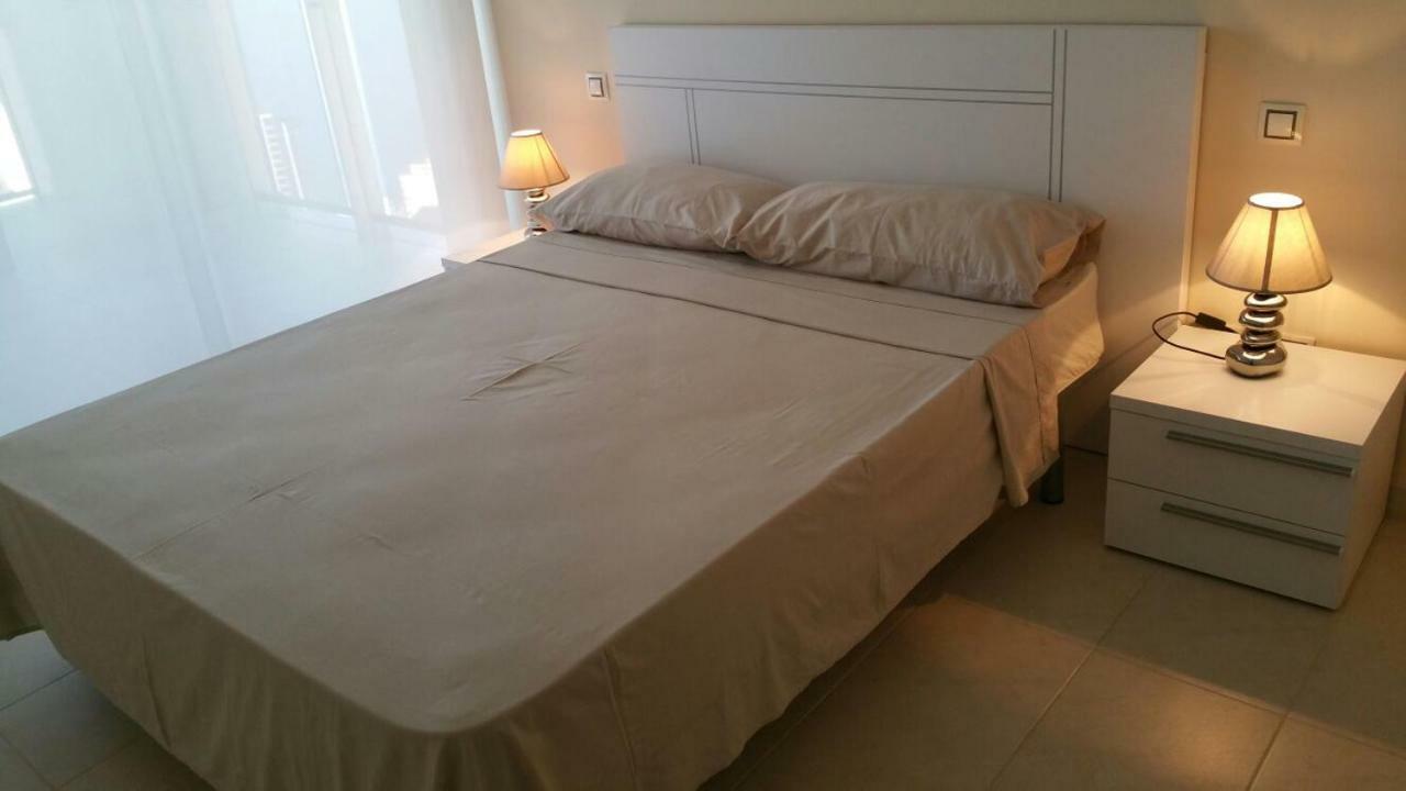 Apartameno Con Panoramicas Vistas Benidorm Buitenkant foto